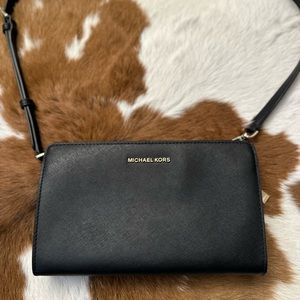 MICHAEL KORS clutch/crossbody